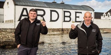 Peat whisky islay Ardbeg Lagavulin Bruichladdich Whisky Magazine Felipe Schrieberg