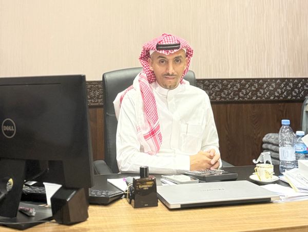 المؤسس والرئيس التنفيذي للشركة 