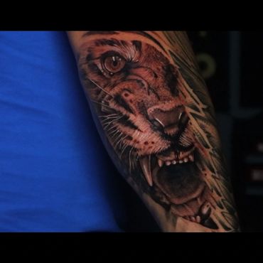 Plano, TX Tattoo Artist- Shag