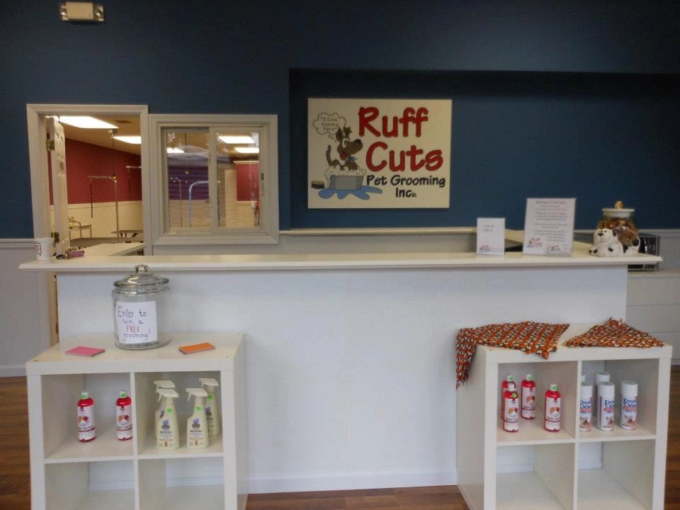 Ruff Cuts Pet Grooming