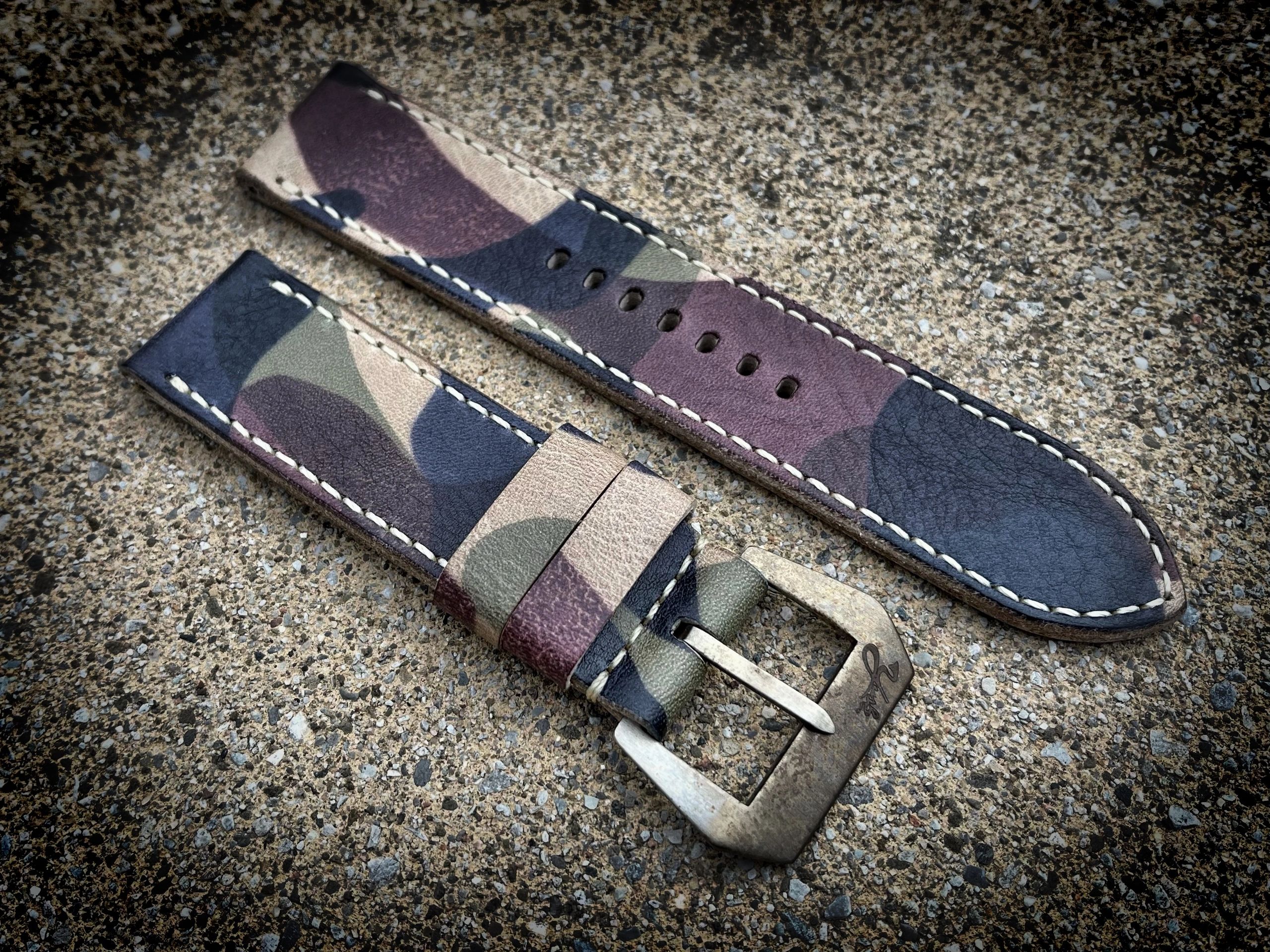 LIGHT TAN CAMO