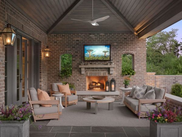 Outdoor TV