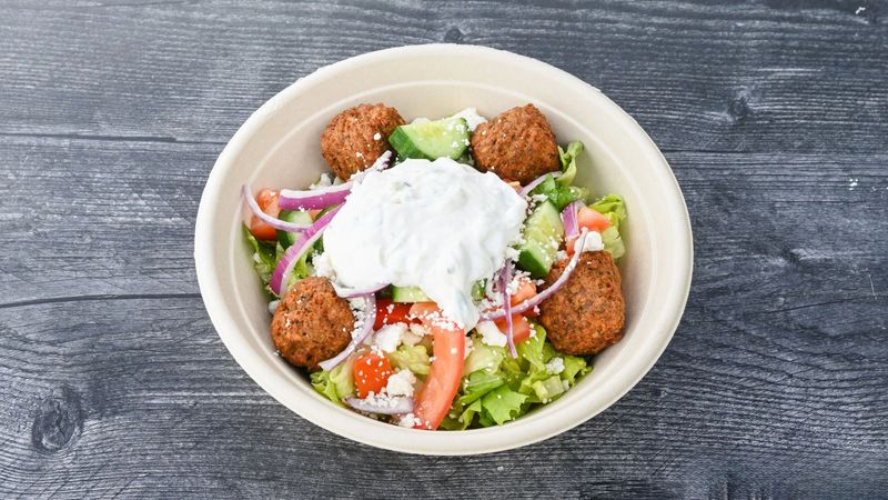 Falafel Greek Salad-eadcd90.jpg