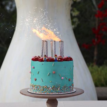 tarta de cumpleaños personalizadas Pastry Studio by Alirio Guillen