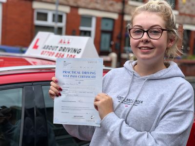 Driving lessons in Denton, Driving school in Denton, 
Pass your driving test FIRST TIME.