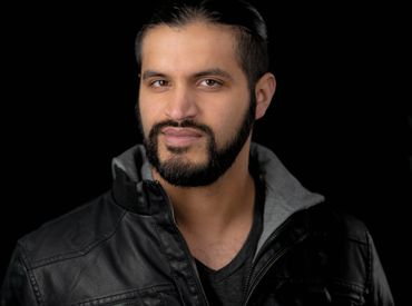 Actors headshots,  Musician  headshots, headshots, LinkedIn headshots, headshot photographer near me