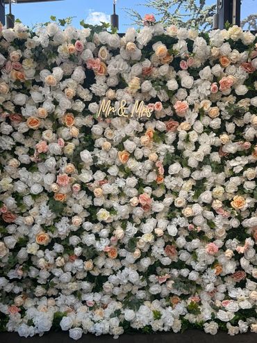 Peachy Petals Flower Wall with our Modern Neon Sign Mr & Mrs