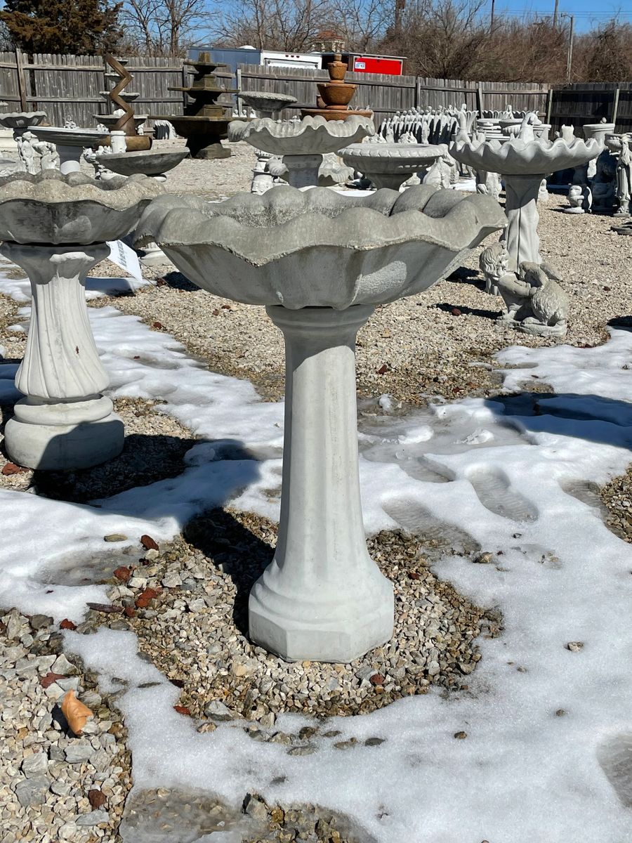 Cylinder Bird Bath