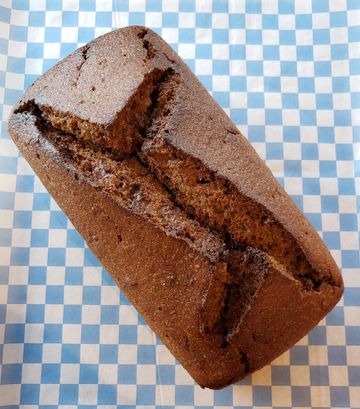 Our 100% rye bread has a slightly sweet undertone due to the ground anise in addition to the caraway