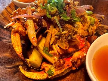 Wok-fried Crab Legs