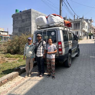Photo of vehicle with all of our supplies with foundation members.