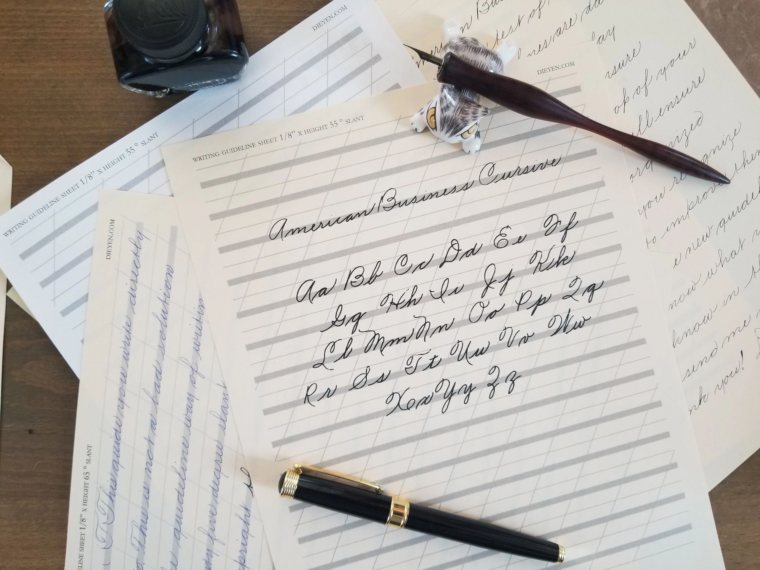 21centurycursive.com