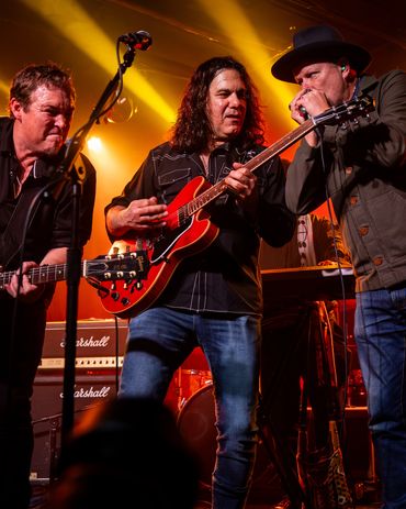 Concert Photography at The Wonder Bar in Asbury Park NJ by Katie Elasmar Whiskey Diet