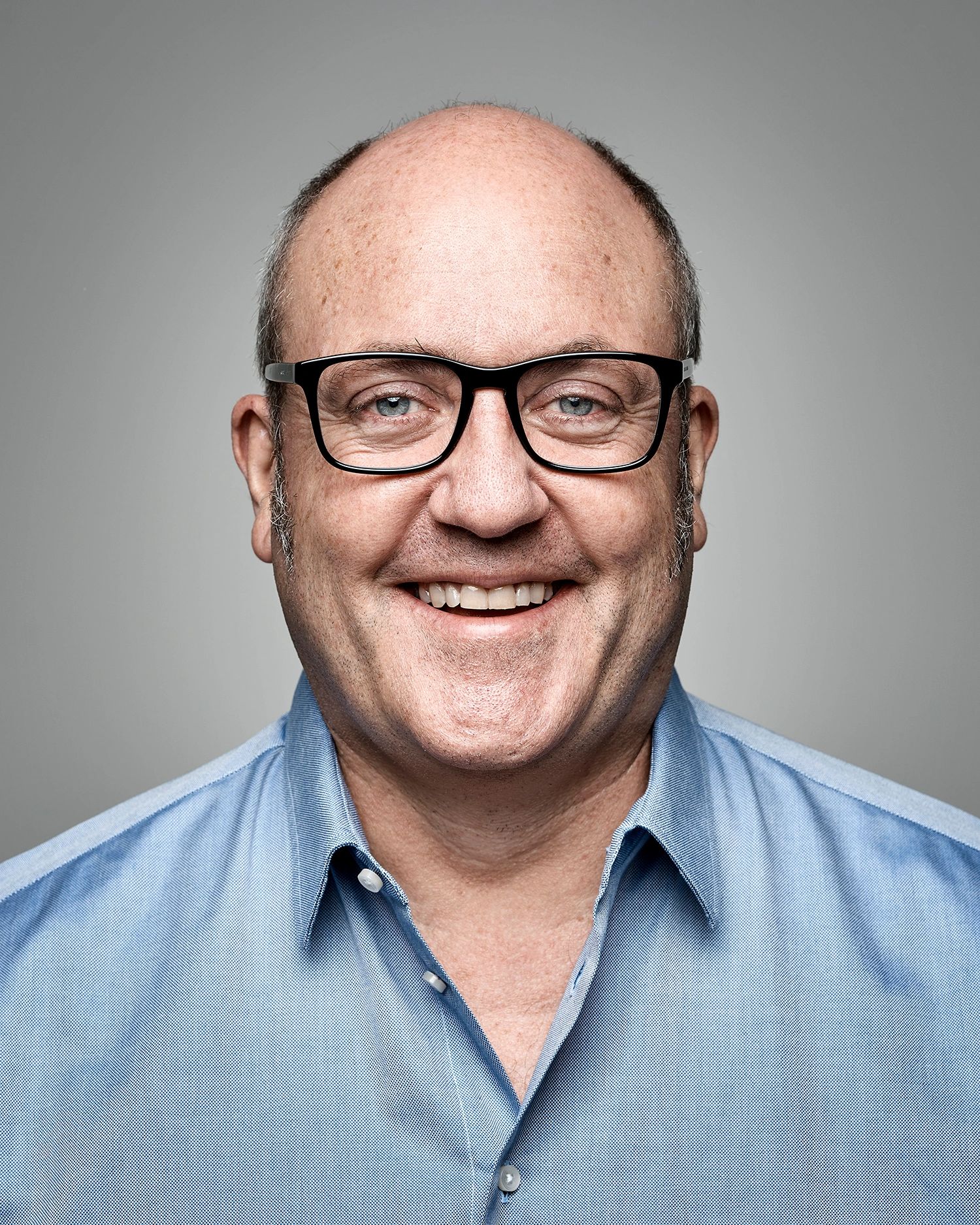 Craig Lynch Colorectal Surgeon specialising in robotics. Sydney & Melbourne, Australia. HIPEC, PIPAC