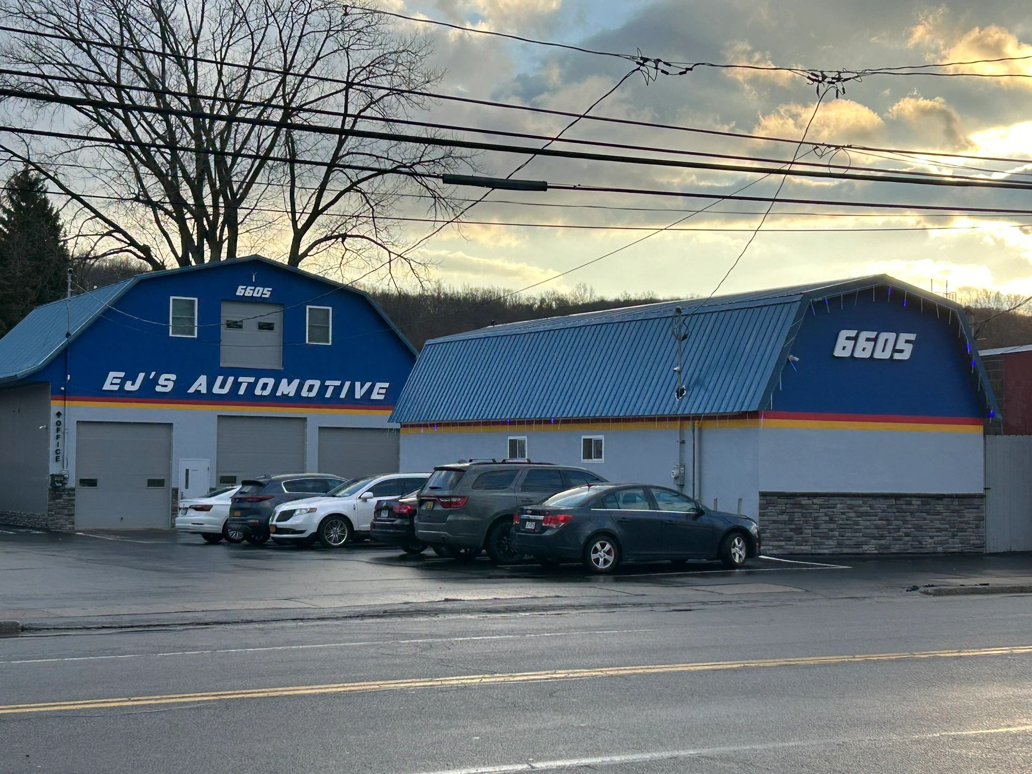 Top Auto Service Center for Quality Repairs
