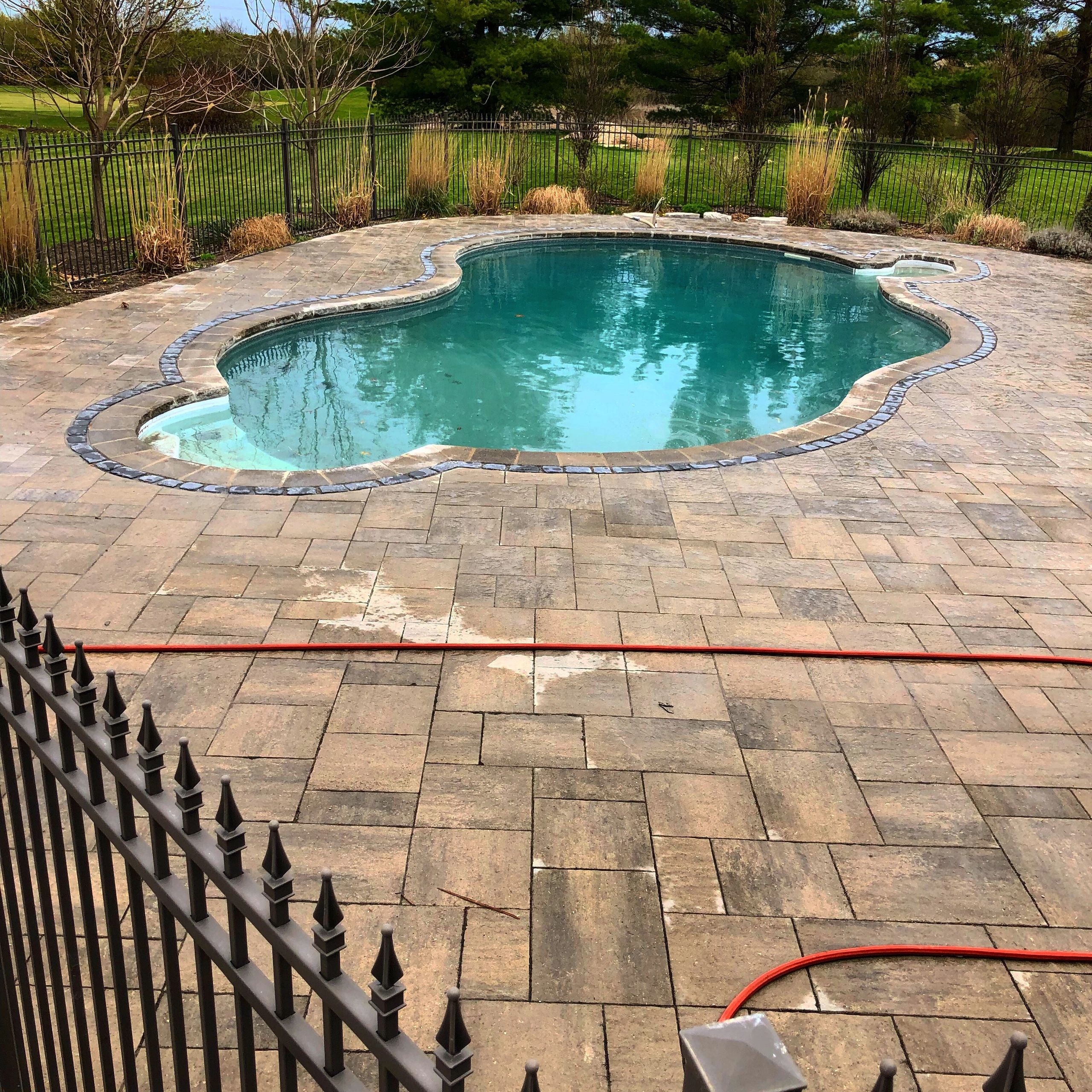 Wayve Marlo Pools & Landscaping