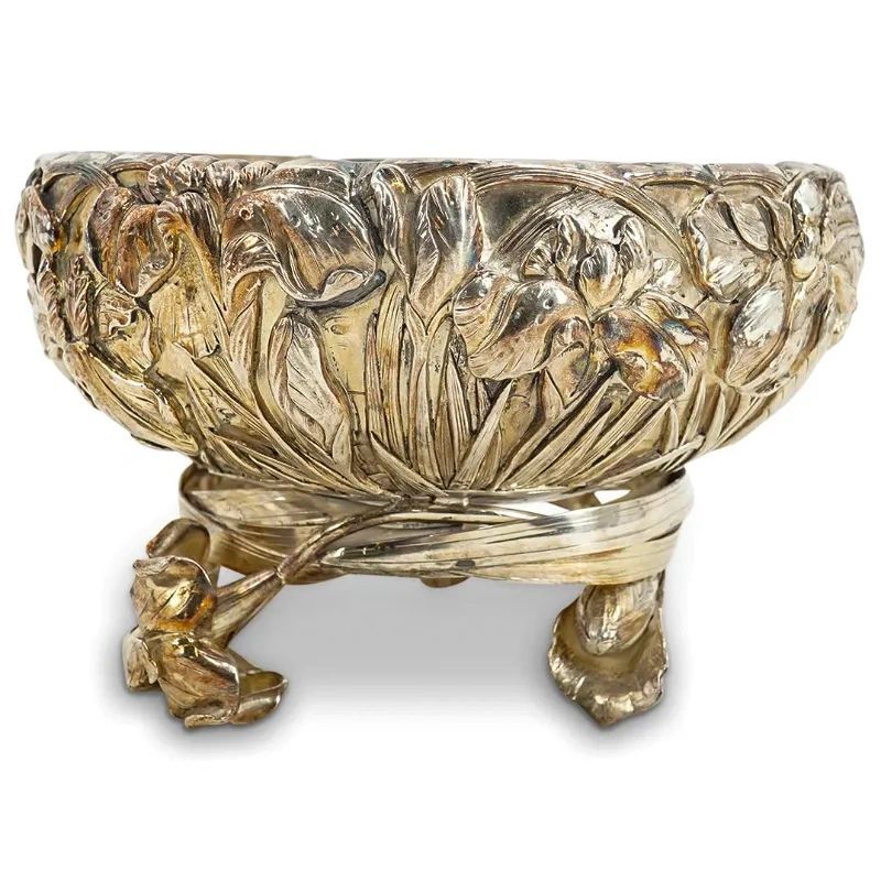 Silver double wall high repousee bowl. From G.T. Marsh & Co.’s Japanese Art Repository, exhibited at the California Mid-Winter International Exhibition, 1894. Meiji era