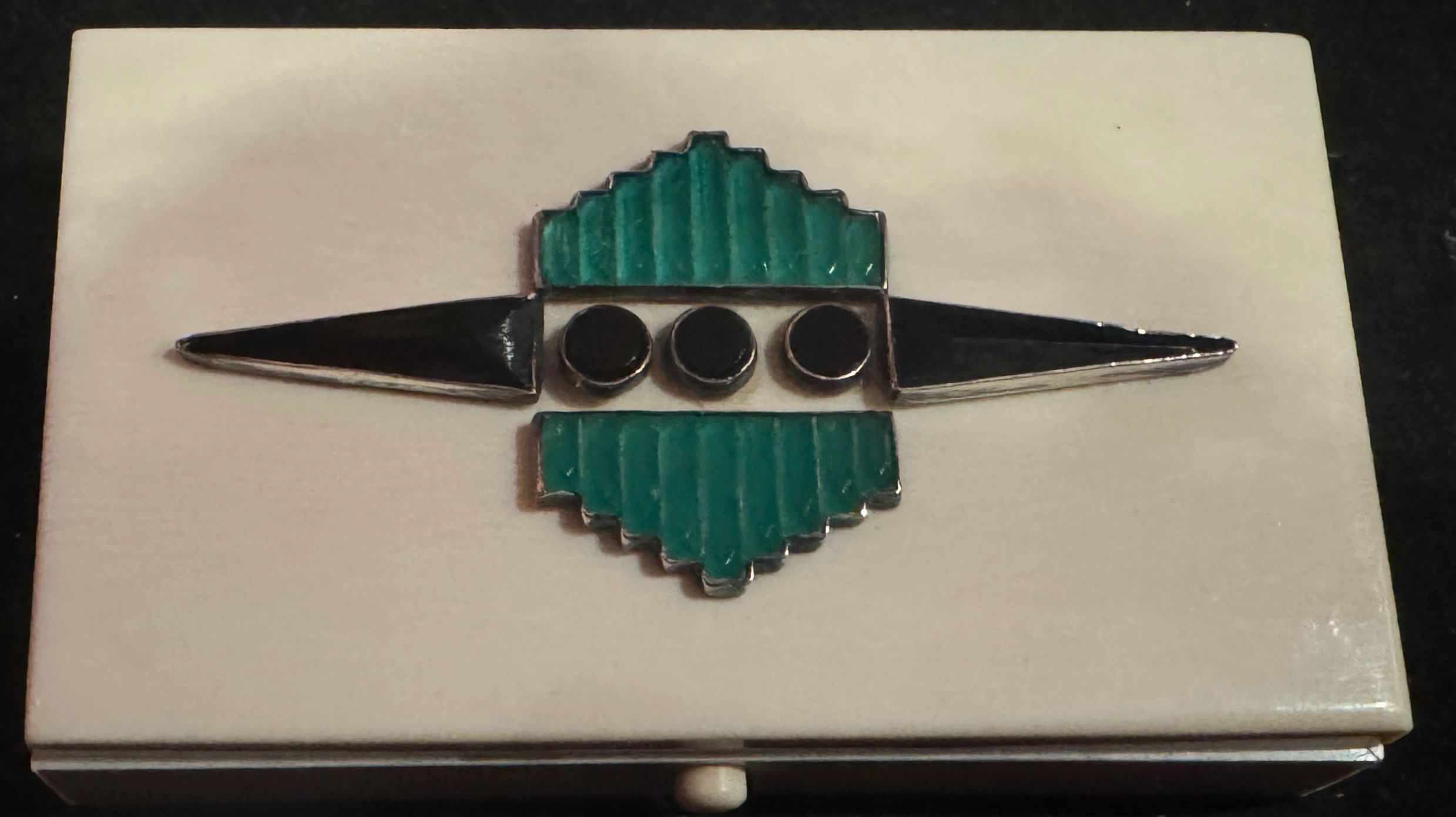 Art Deco ivory box mounted with silver decoration set with onyx & chrysoprase motifs. Attrib. Gerard Sandoz. Paris c.1930