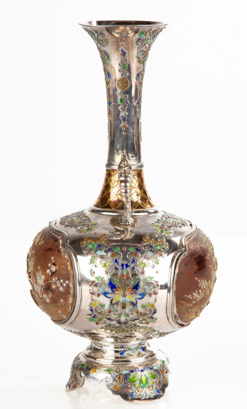 Silver vase with Maki-e, Chokin and shibayama & enamel decoration. Signed Shumei Haruaki on a gold reserve. Meiji era.