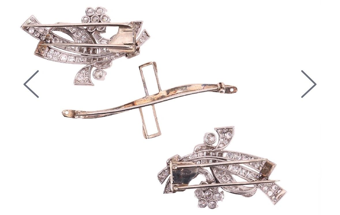 Duette brooch