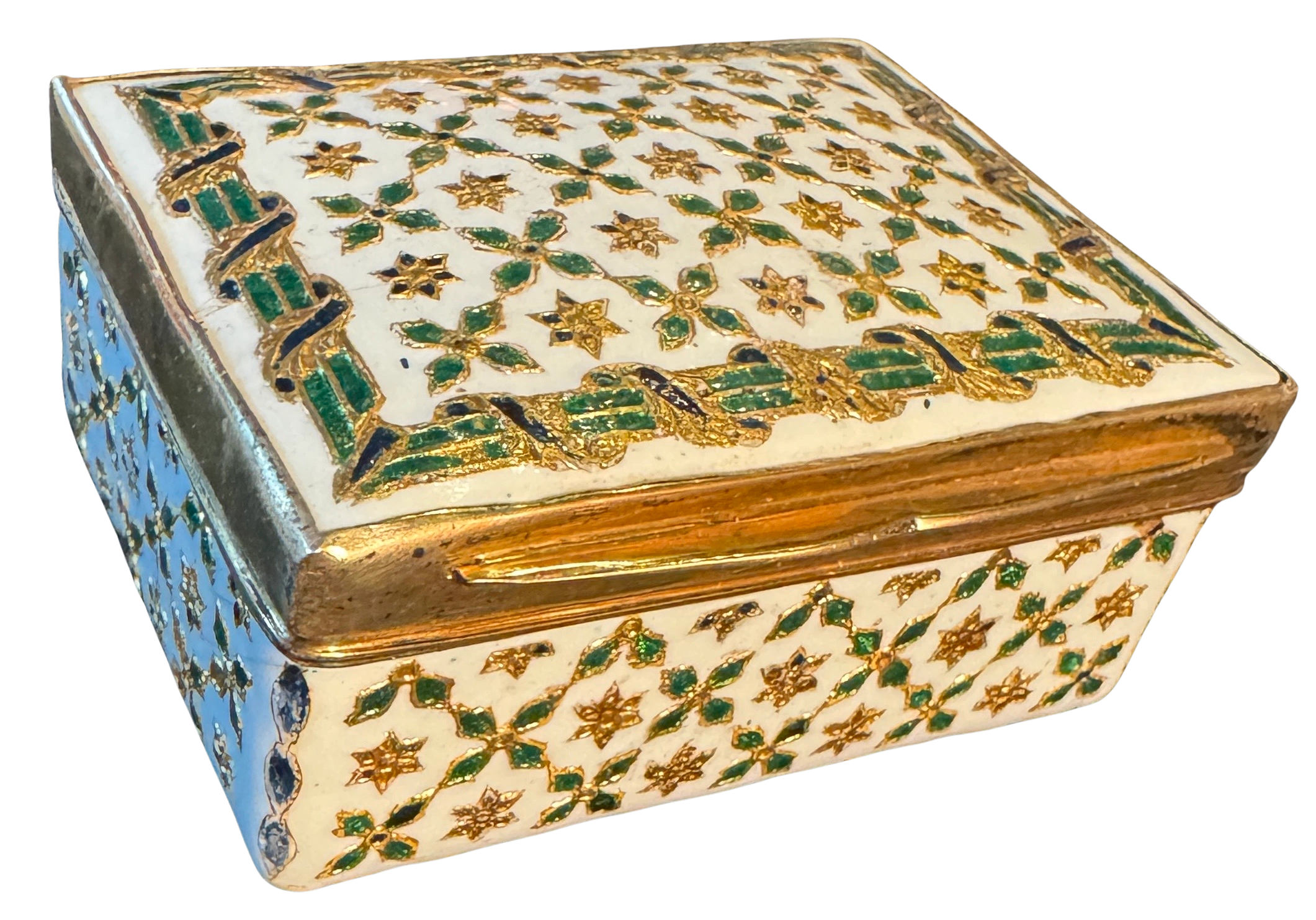Enameled decorated snuff box with vermeil mounts. Paris, Louis XVI, c.1770.