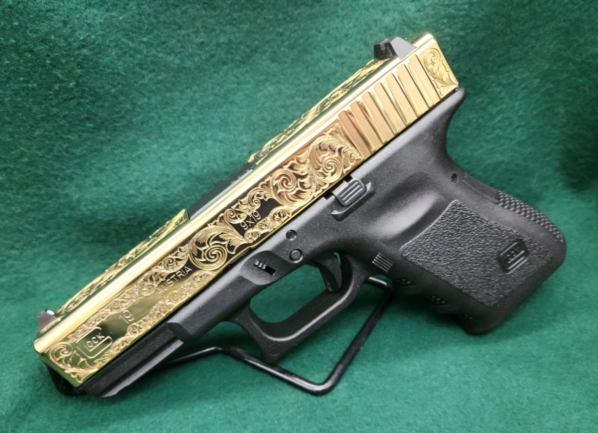 Custom Glock 19 9MM 4.02” Barrel w/ Engraved 24K Gold Plated Slide and 2 10 Rd Mags