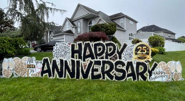 Anniversary lawn sign