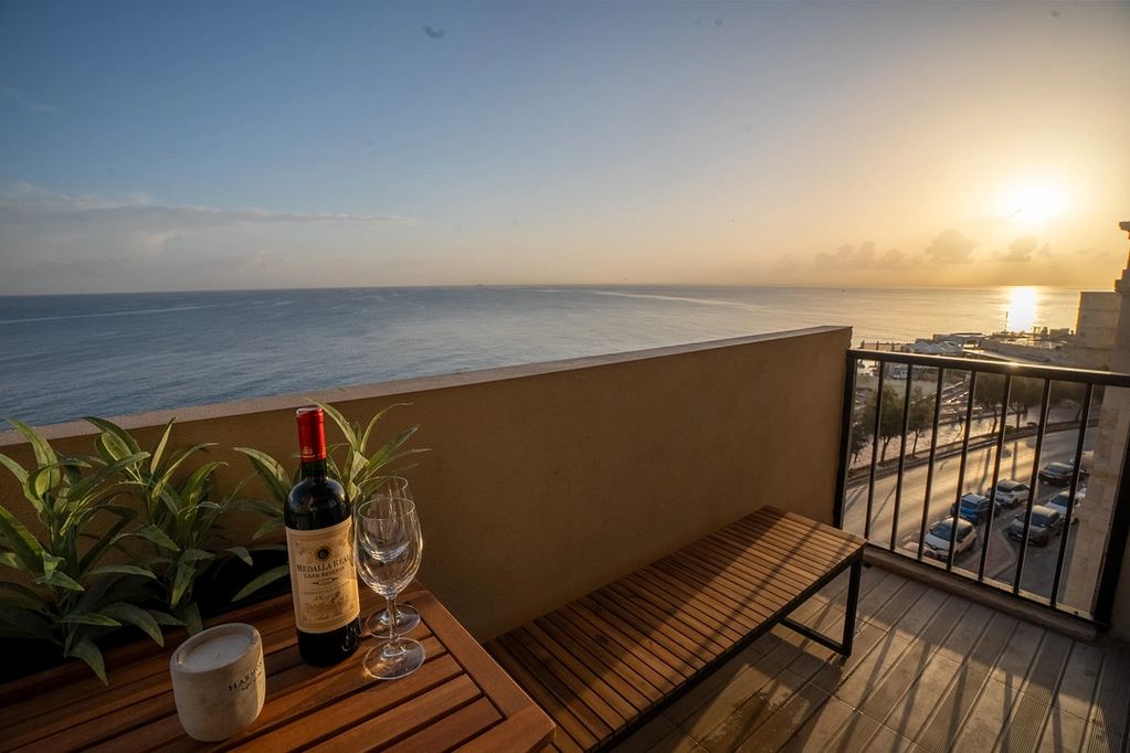 Apartment in Sliema, Tower Road