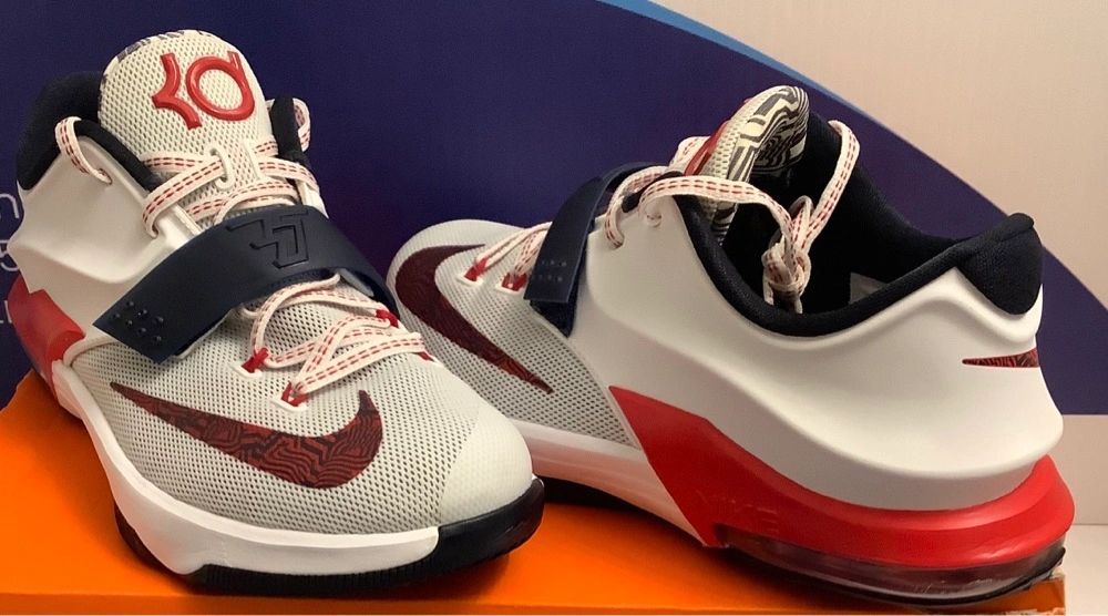 Reconditioned Nike “KD 7 USA” Big Kids Size 5.5y