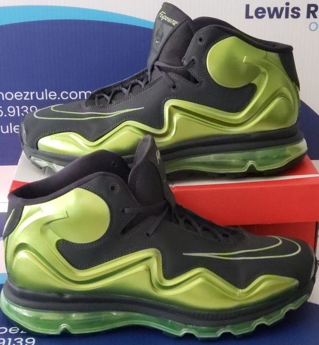 Reconditioned "Nike Air Max Flyposite" Men's Size 12