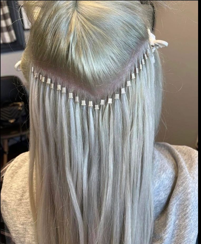 Blonde hair extensions platinum blonde long blonde hair highlights platinum highlights