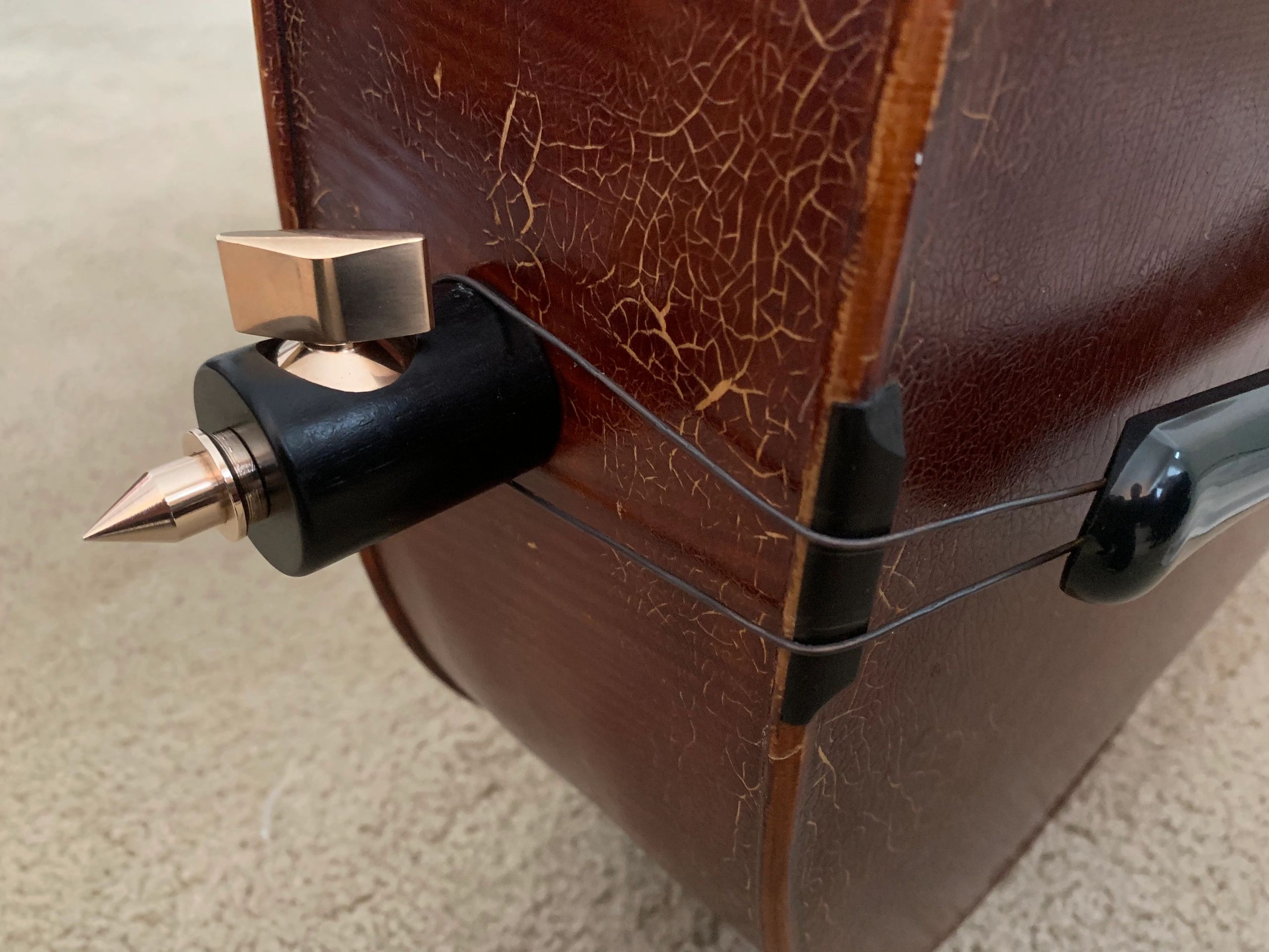 Reviews of the Cube Acoustics Cello Endpins