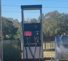 Single gas dispenser at a station