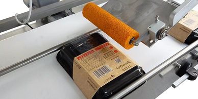 RODILLO DE ESPONJA PARA ETIQUETADO DE PRODUCTOS ALIMENTARIOS EN LÍNEAS INDUSTRIALES