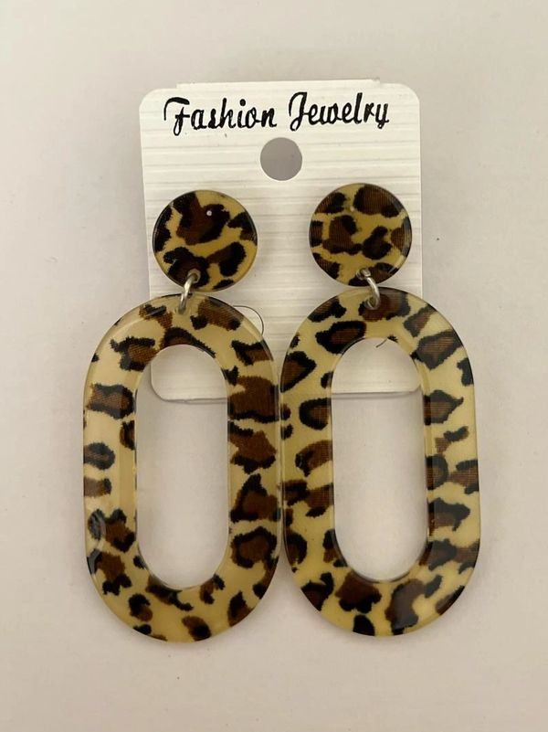 Leopard Cheetah Print Dangle Earrings.