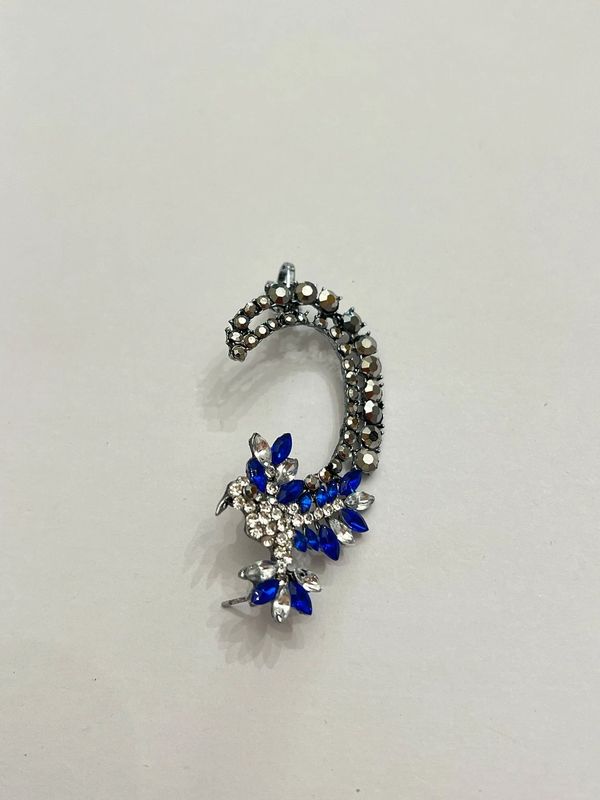 Blue Crystal Earcuff/crawler earring.