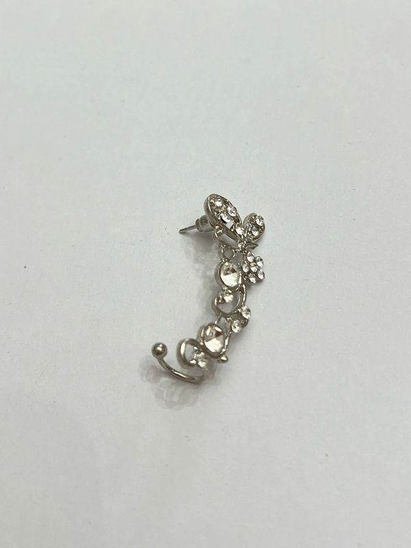 Silver ear crawler rhinestone.