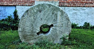 Stone Wheel- Swinney Homestead, Springfield Illinois.