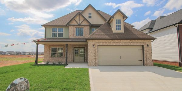 5 bed, 3 bath, Open floor plan home