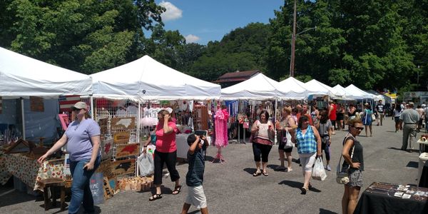 Lake Lure Arts and Crafts Festivals
