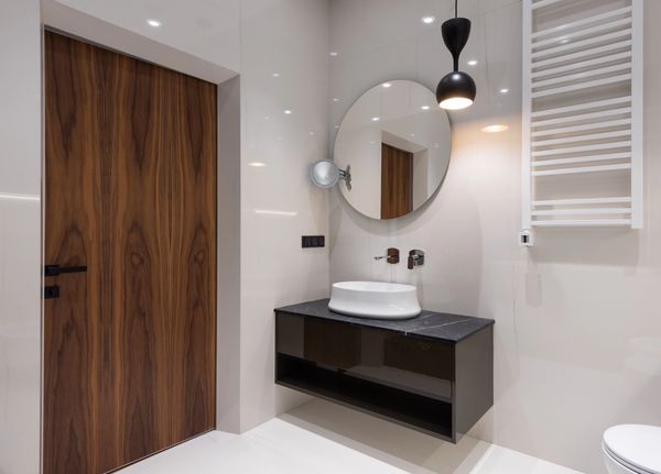 Modern bathroom