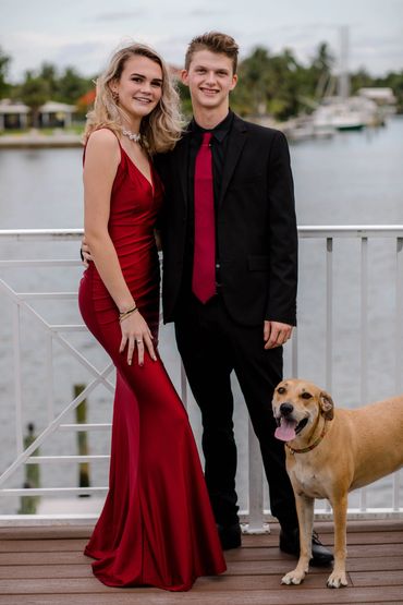 Portrait photography Jupiter FL, Family portrait photographer, graduation photographer jupiter fl