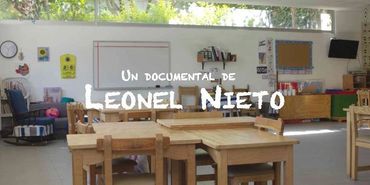 GUIANDO A LOS NIÑOS (2024) - Cortometraje documental