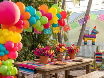 Pool Party Decor in Key West
Key West mexican party
Key West hispanic cuban party decor
latin party