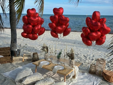 Key West Balloons
Best balloons setup in Key West
Romantic balloons decor
