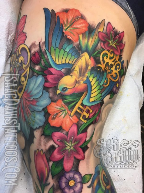 Neotraditional leg sleeve bird tattoo 