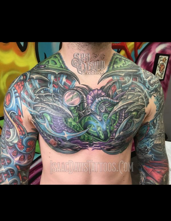 Biomechanical chest tattoo 