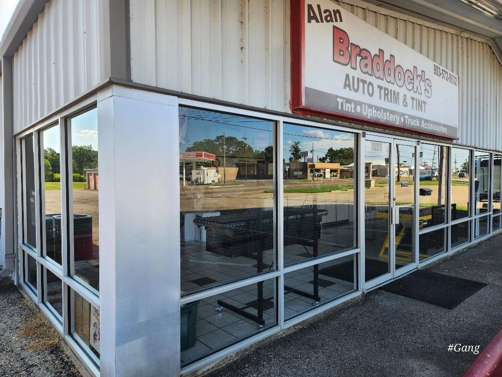 Alan Braddock's Auto Trim & Trim