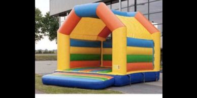 Jumpy house size 4*3 meter