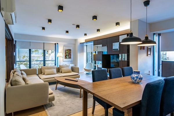 Nişantaşı'nda kiralık rezidansın oturma ve yemek alanı, Deger 16